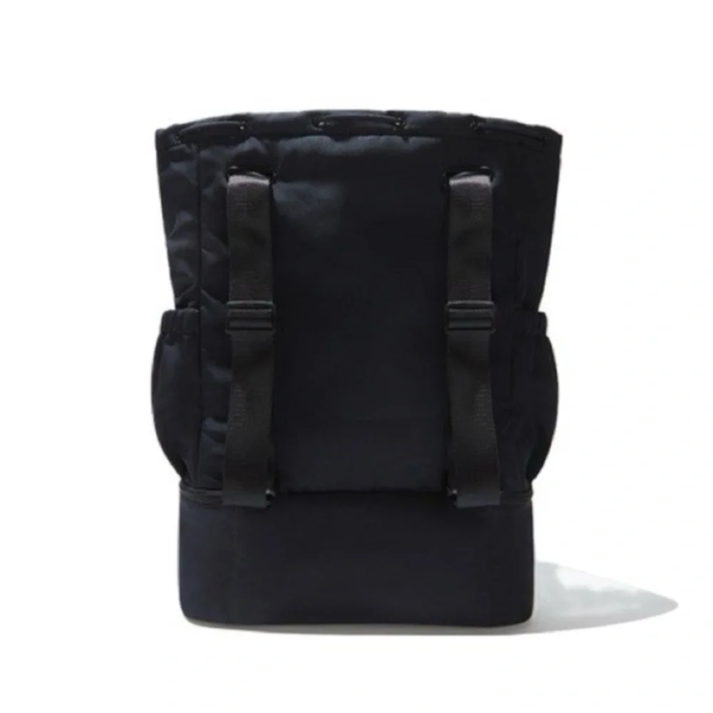 Beyond Yoga convertible gym bag backpack black pristine condition